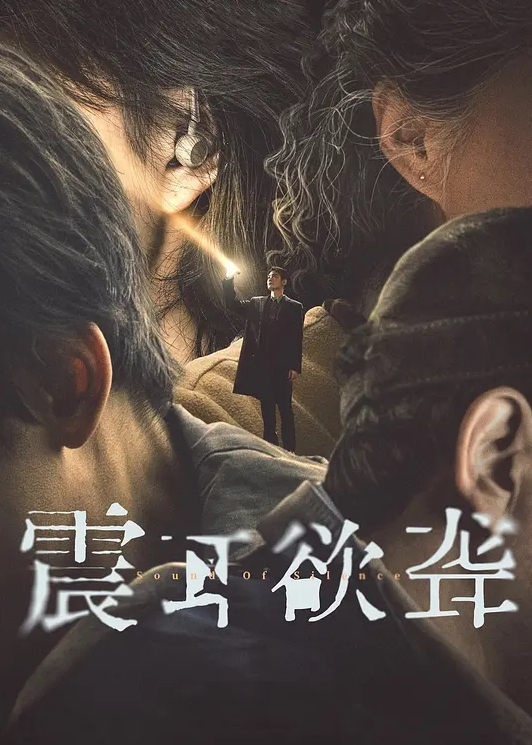 大神真实约炮泄密极品最骚空姐制服多种体位缸交 骚逼粉嫩 淫水泛滥，自己都承认自己是最骚的南航空姐 - 香蕉AV